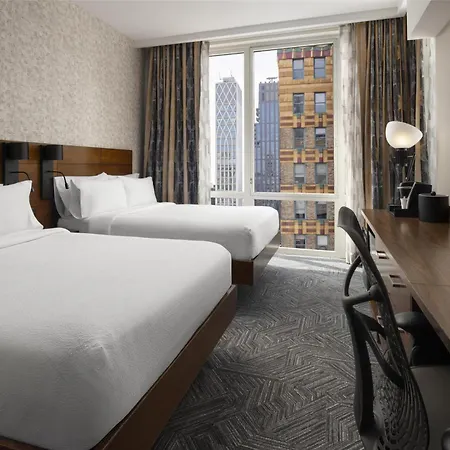 Hilton Garden Inn New York/Midtown Park Avenue Exterior photo